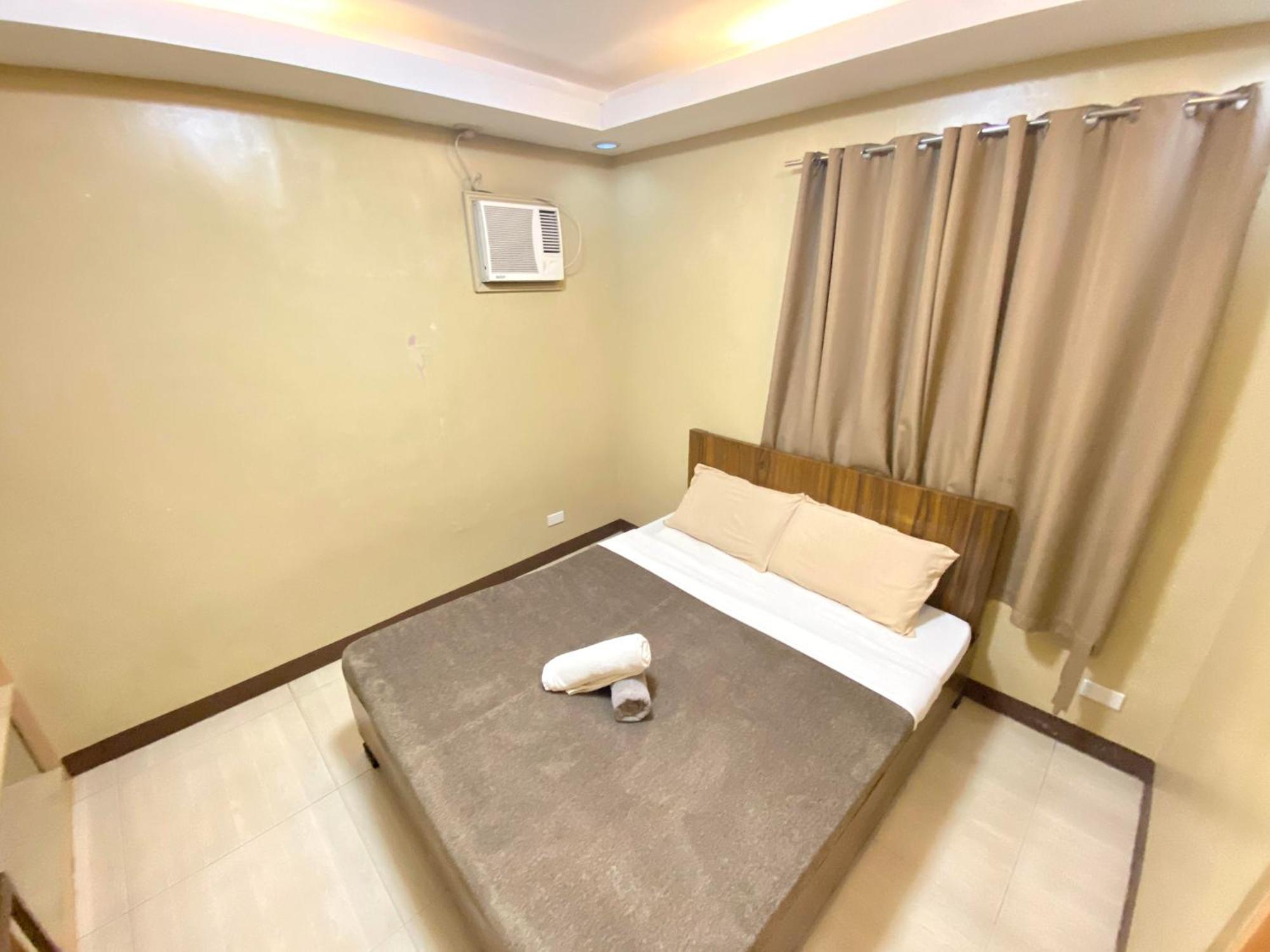 East Square Inn Bacolod Kültér fotó